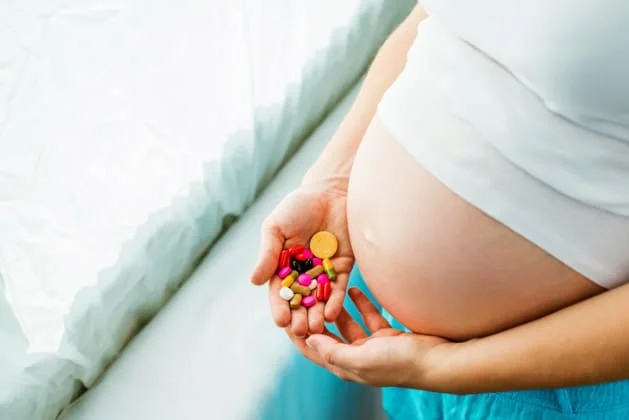 Suplementação de vitaminas na gravidez: tudo o que você precisa saber